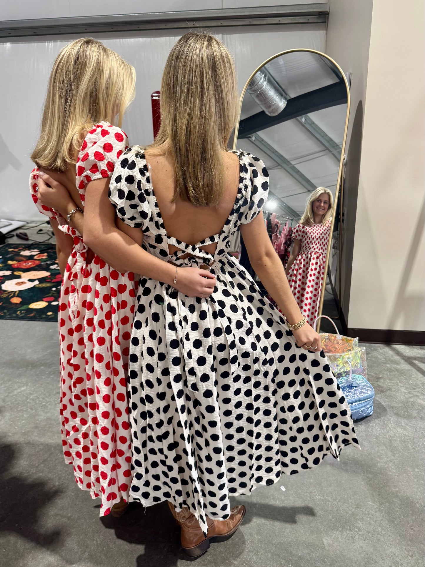 Polka dot dress. Red or black