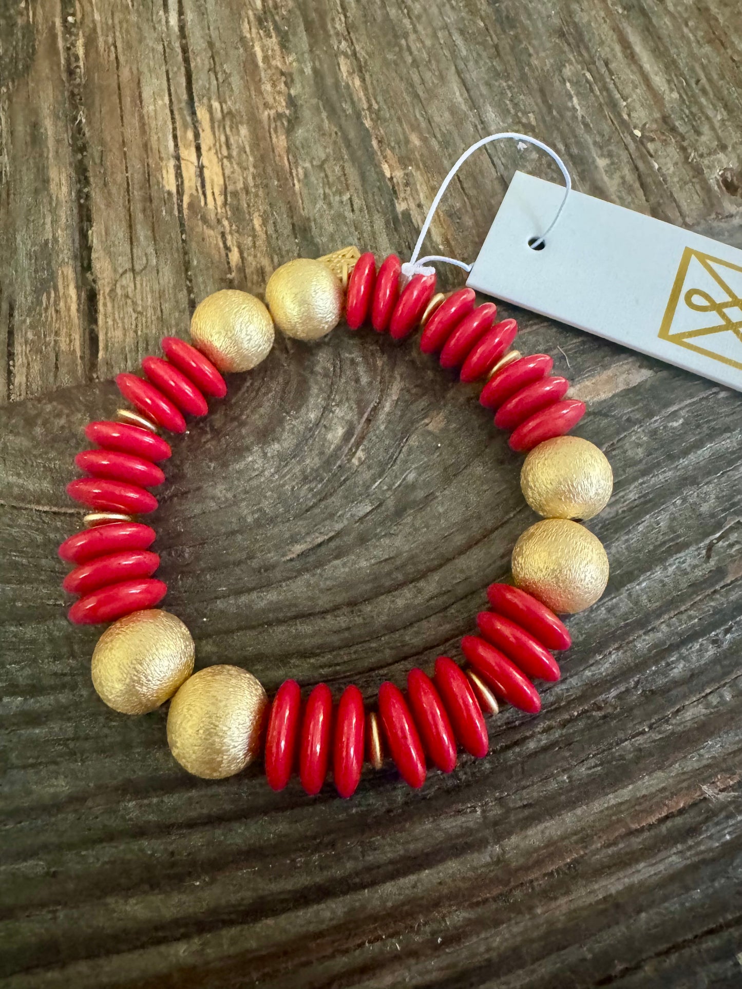 Red bracelet with gold beads large