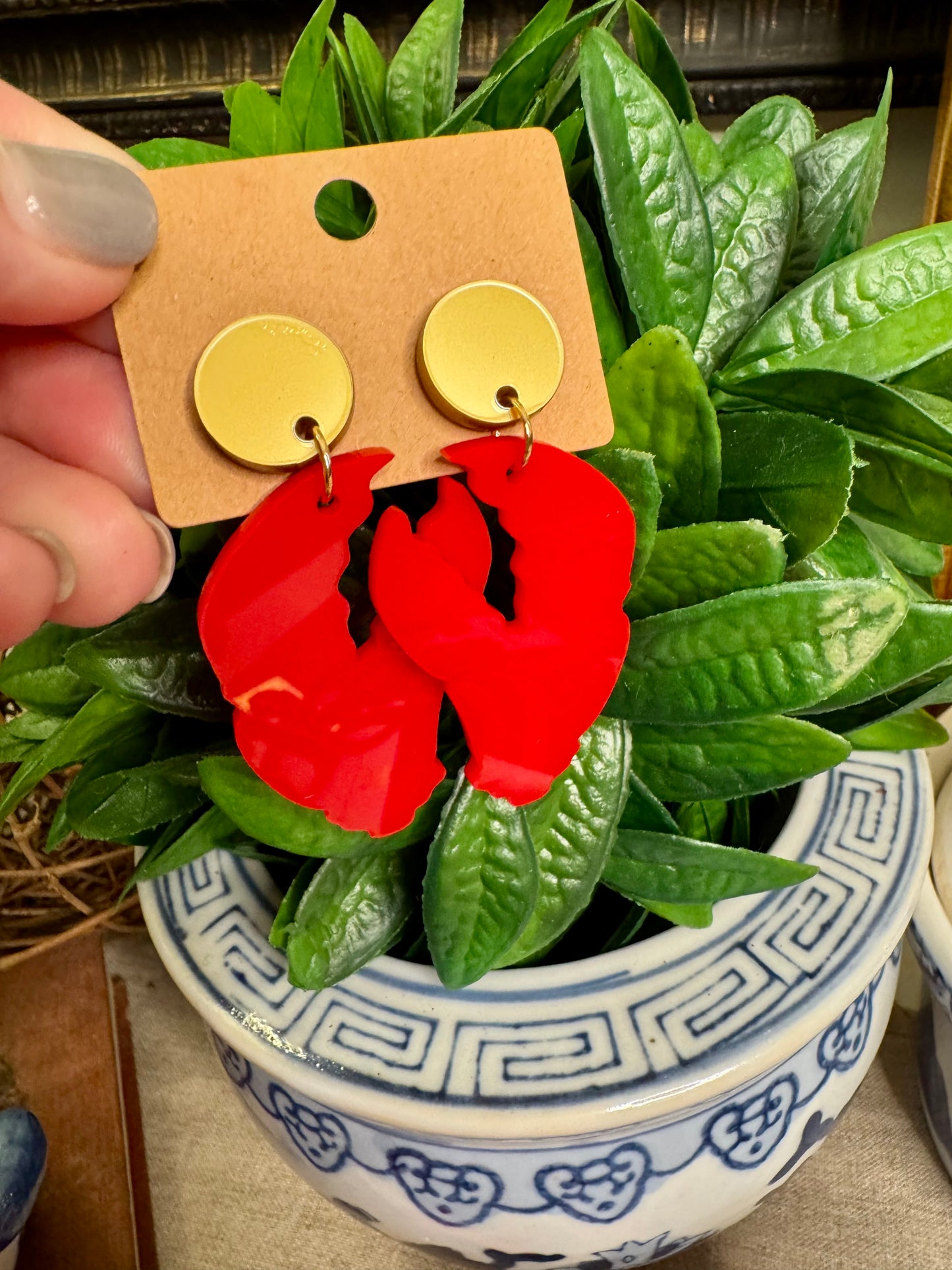 Claws up lobster earrings acrylic