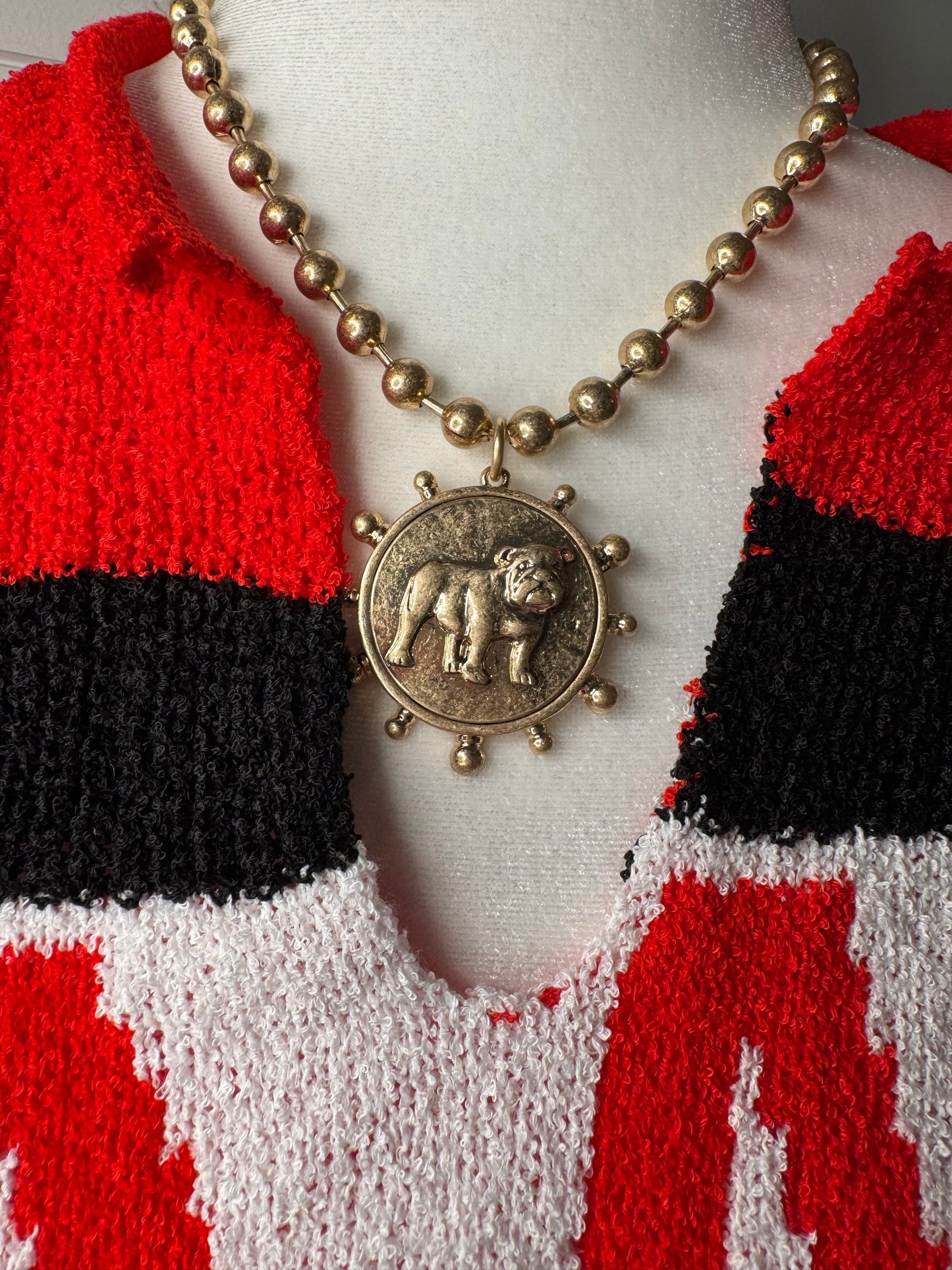 Silver or gold bulldog medallion beaded necklace