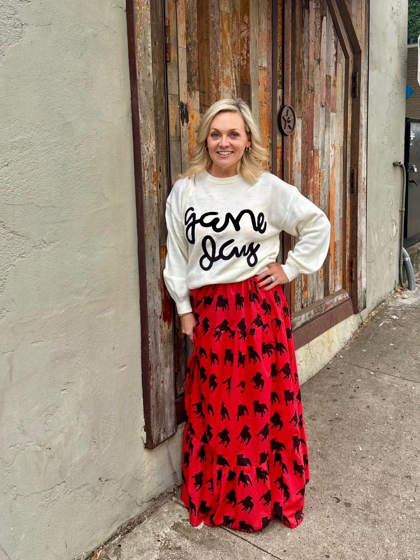 White sweater black game day thread marked down
