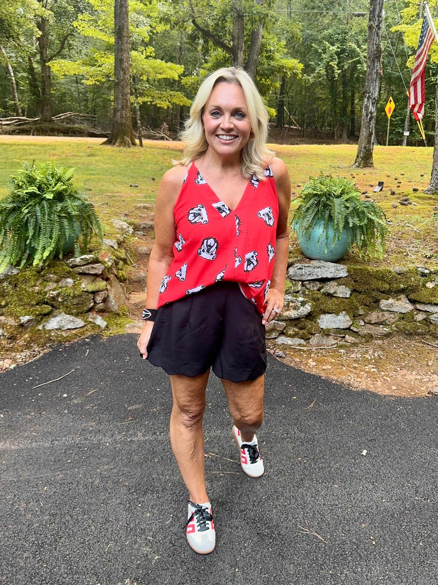 Tank red flowy oversized with bulldogs