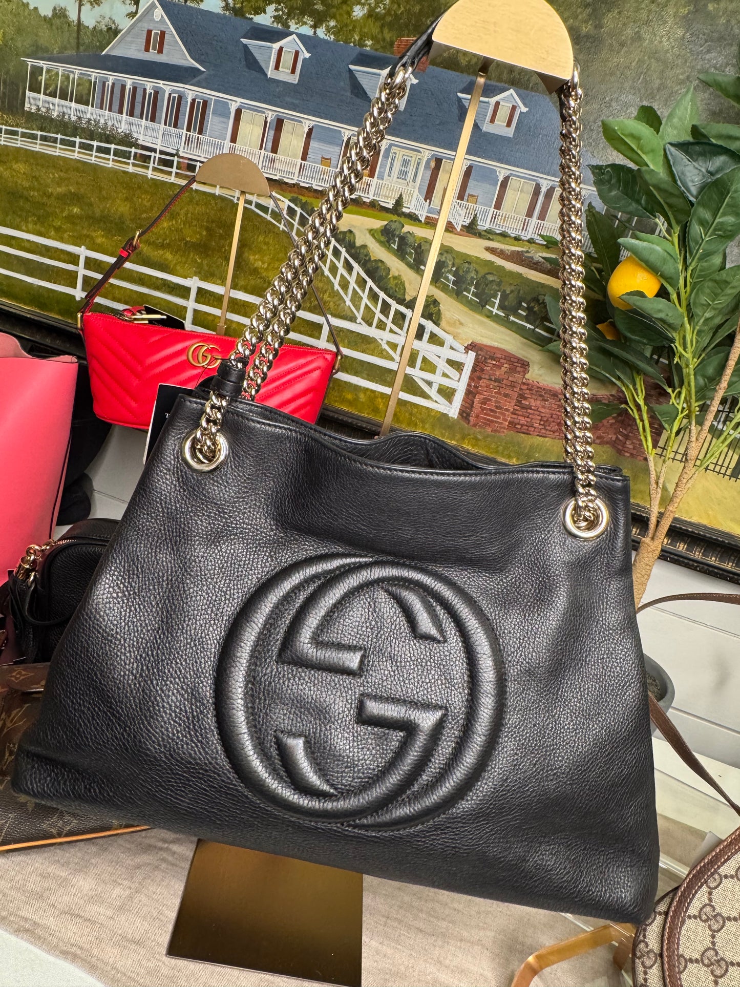 pre loved Gucci Medium Soho Chain Tote, Grained Calf
