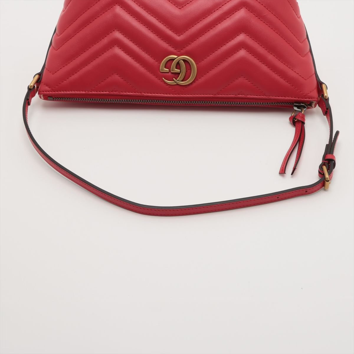 Gucci GG marmot shoulder bag red pre loved