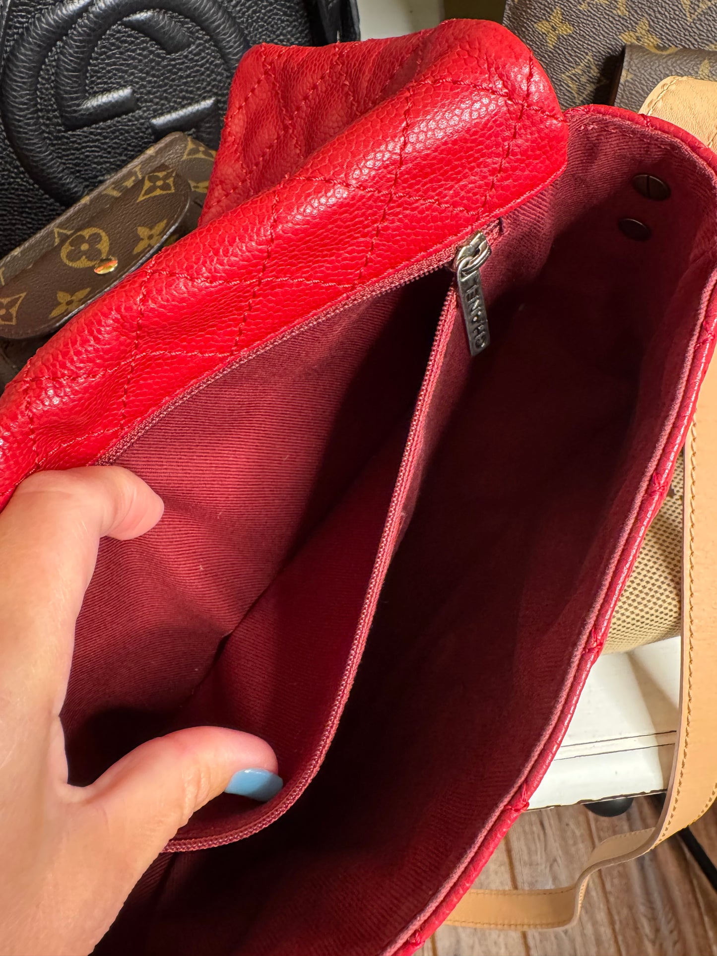 pre loved Chanel Red Hishige Caviar Shoulder Bag Silver Shoulder Back Bag Red Shoulder Bag Caviar (grained Calf) AB