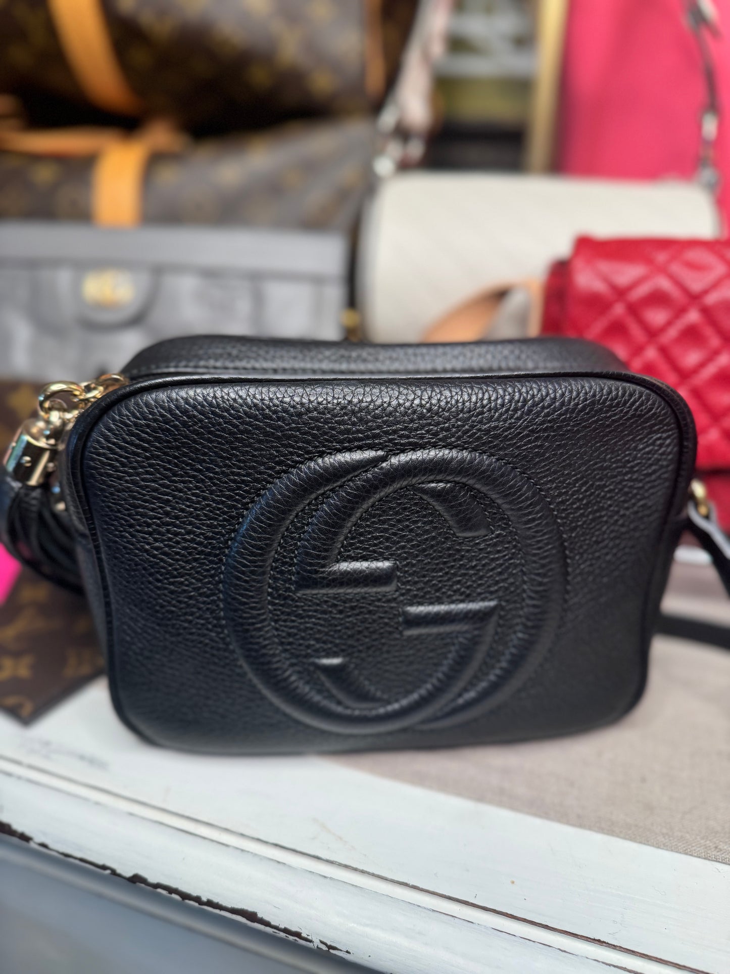 Gucci small soho disco grained calf black pre loved