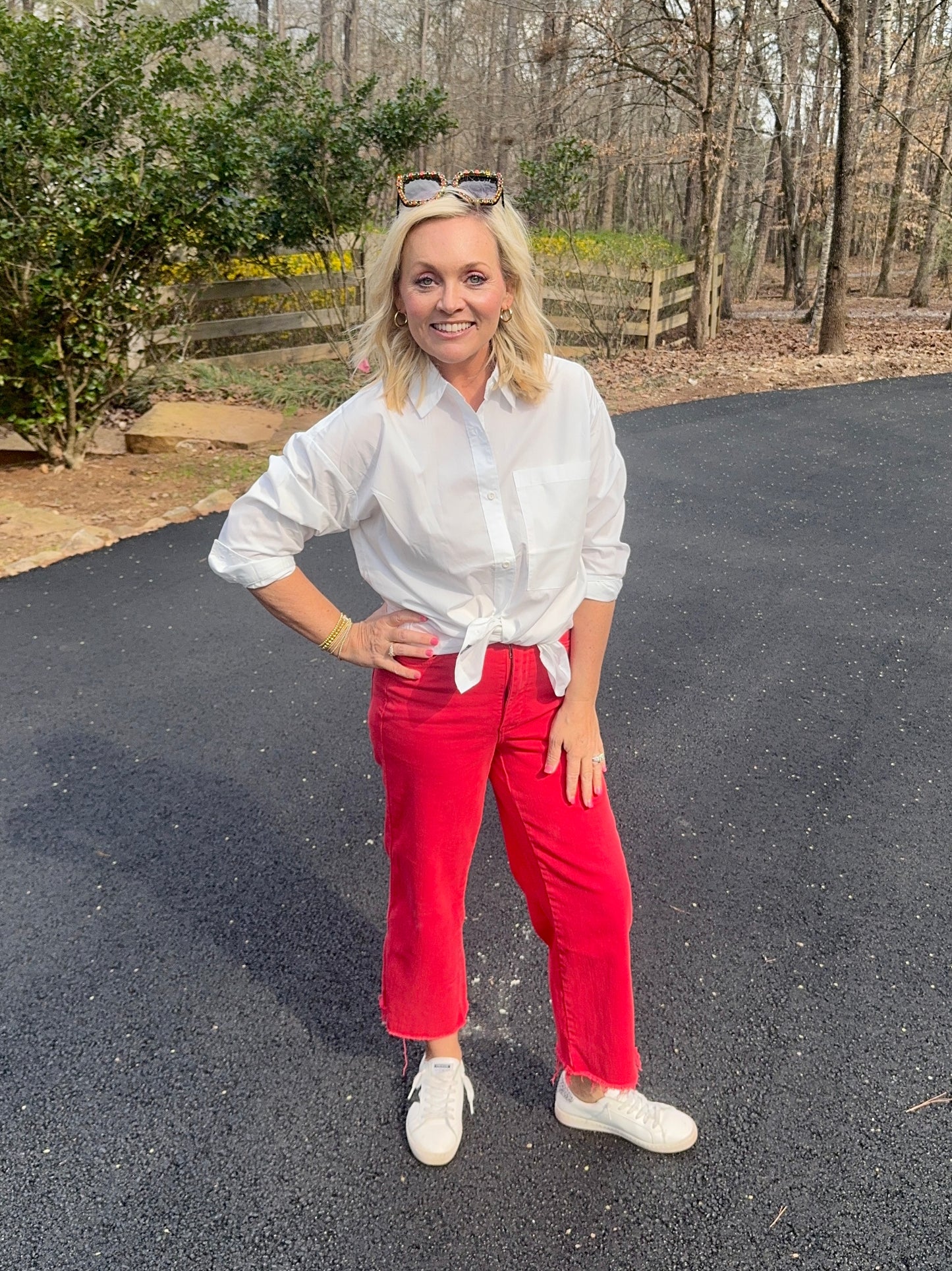 White licensed university of Georgia button up Shirt majorly marked down!