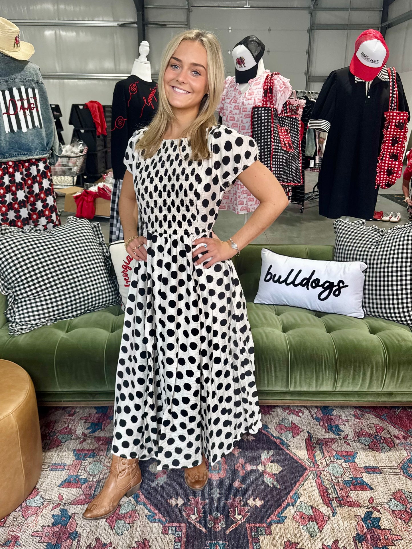 Polka dot dress. Red or black