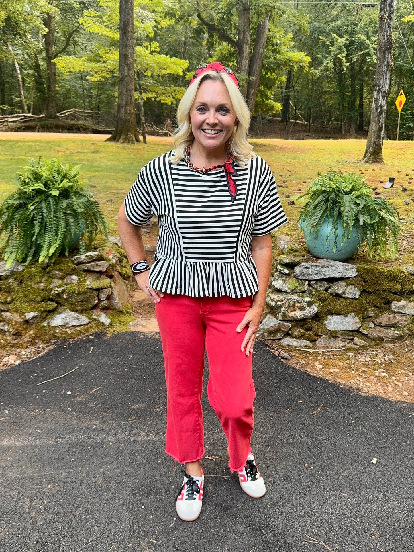 Striped black and white top flowy