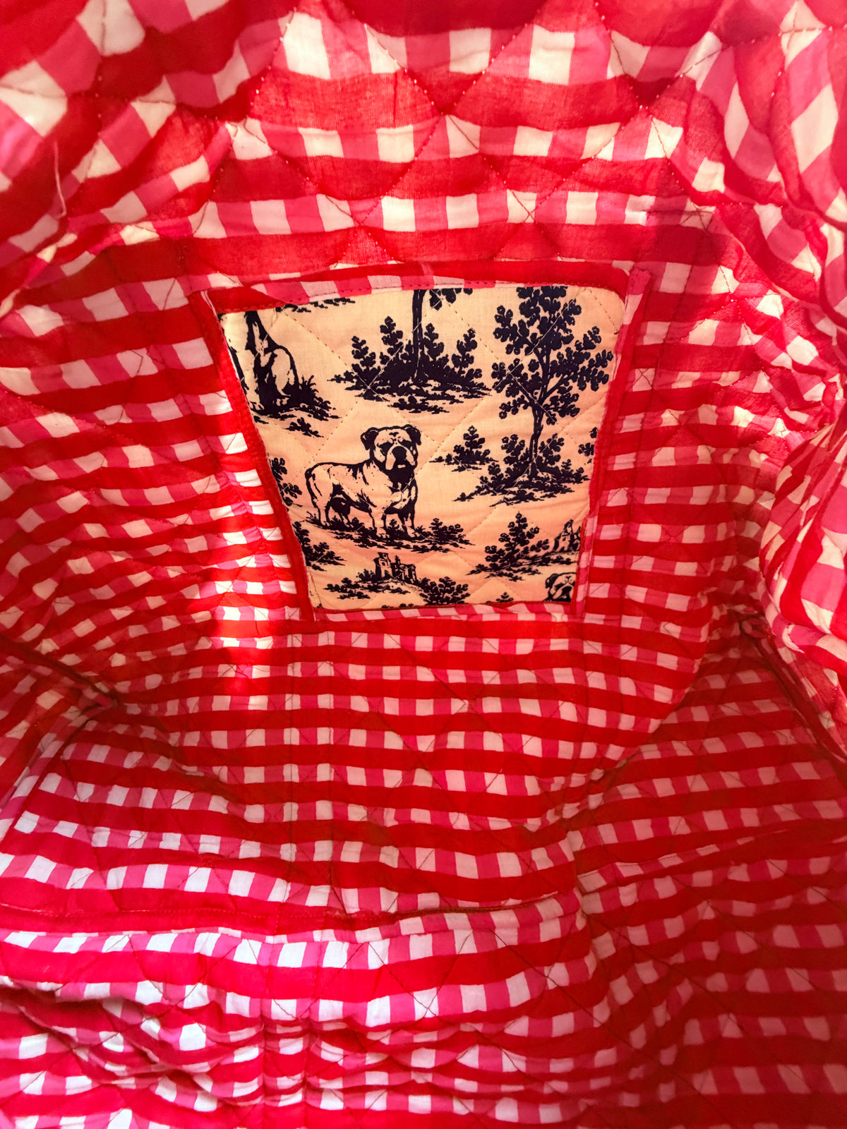 Exclusive bulldog toile duffle bag