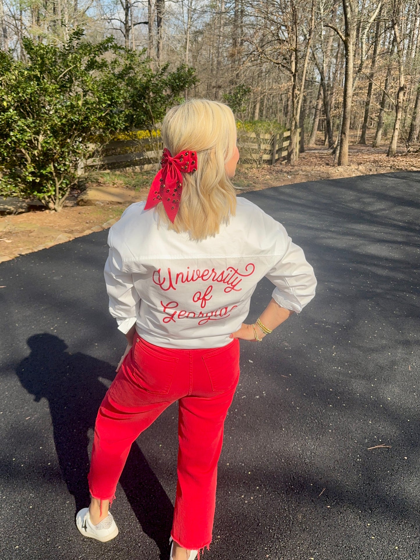 White licensed university of Georgia button up Shirt majorly marked down!