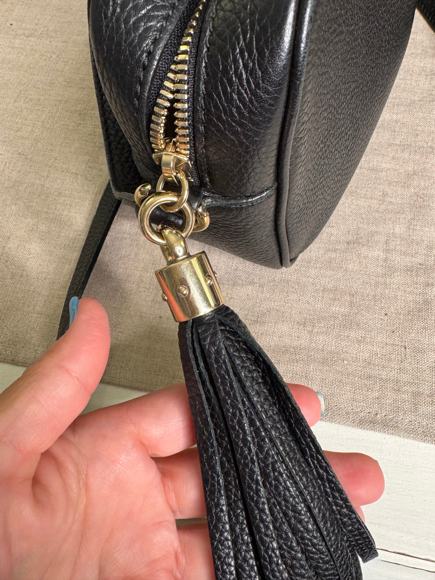 Gucci small soho disco grained calf black pre loved