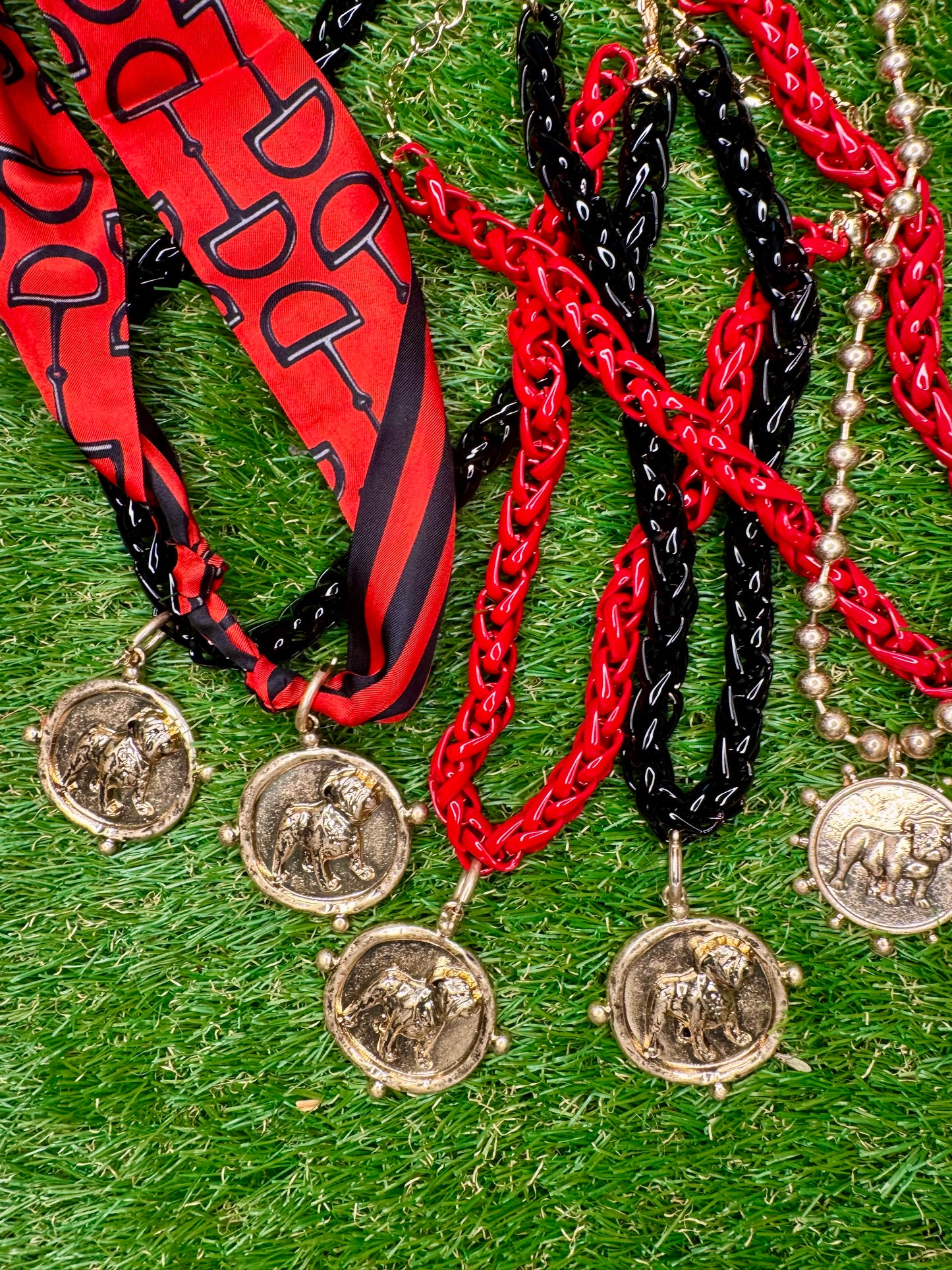 Black or red chain necklace with dog medallion