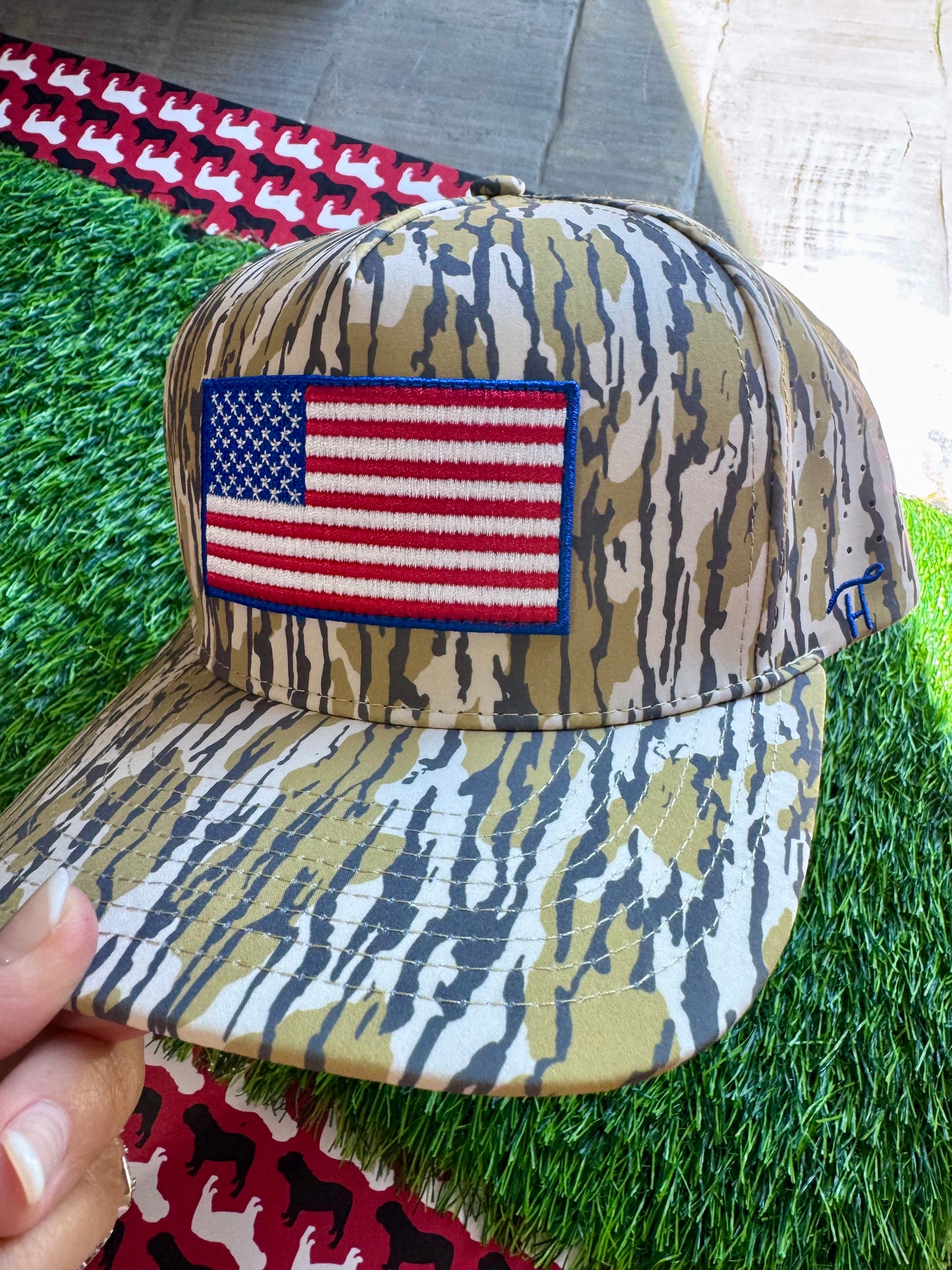 Camo flag embroidered hat