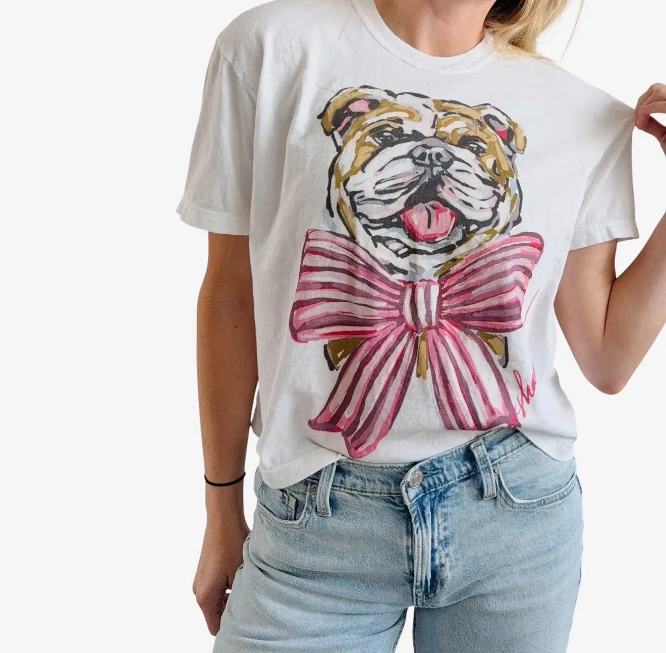 Artist bulldog tee