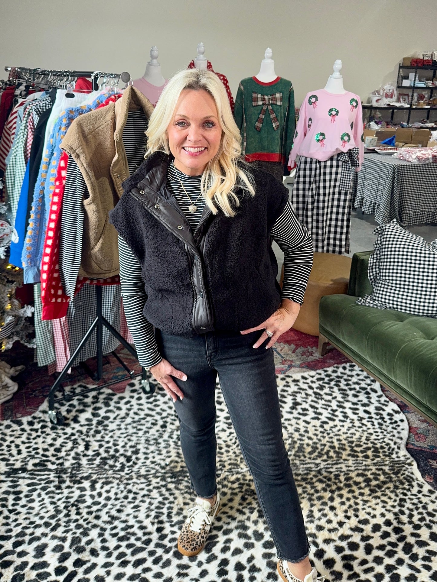 Mock neck long sleeve top black and white stripe!