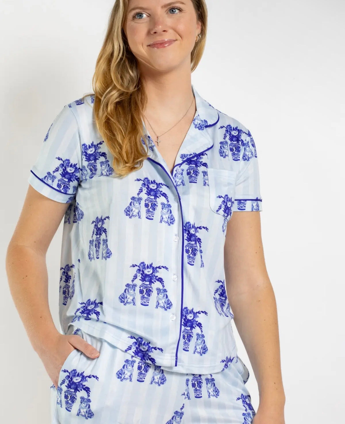 chinoiserie pajamas!  bulldogs blue top