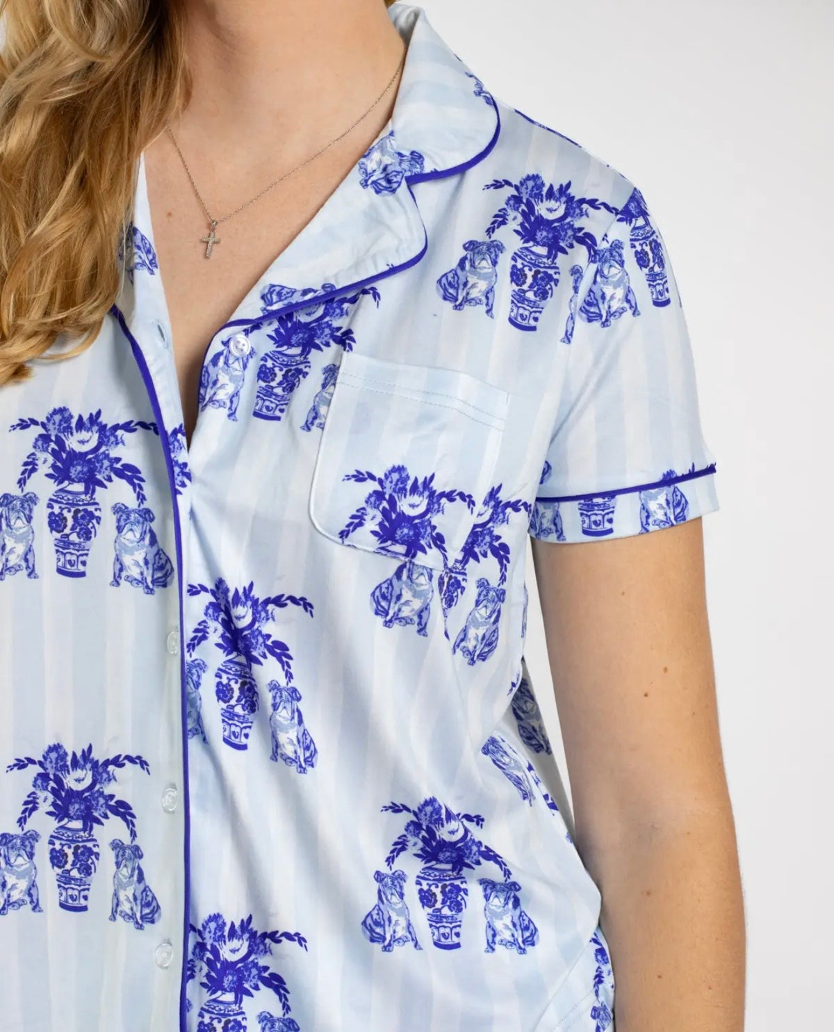chinoiserie pajamas!  bulldogs blue top