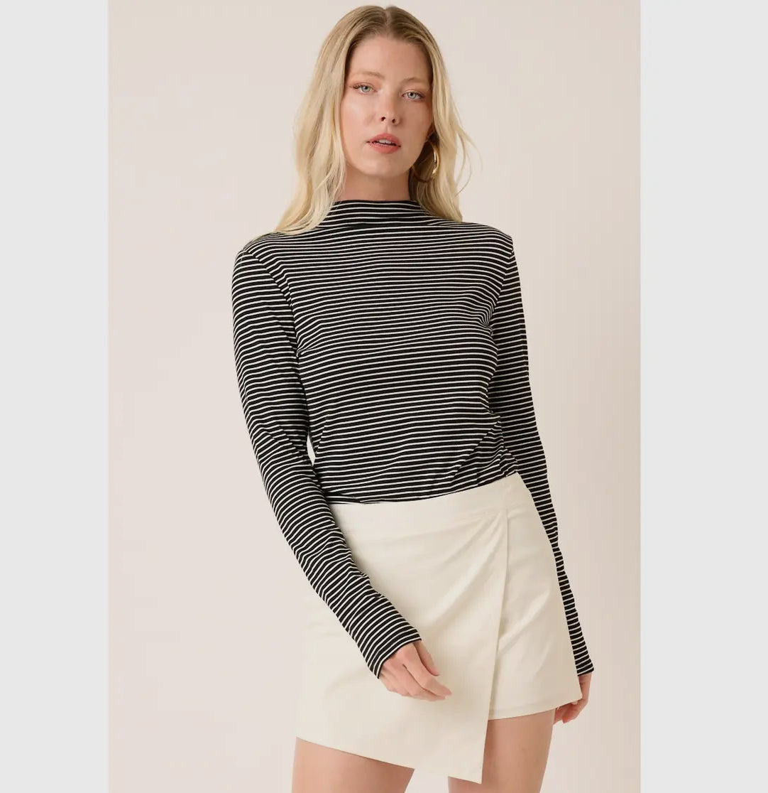Mock neck long sleeve top black and white stripe!