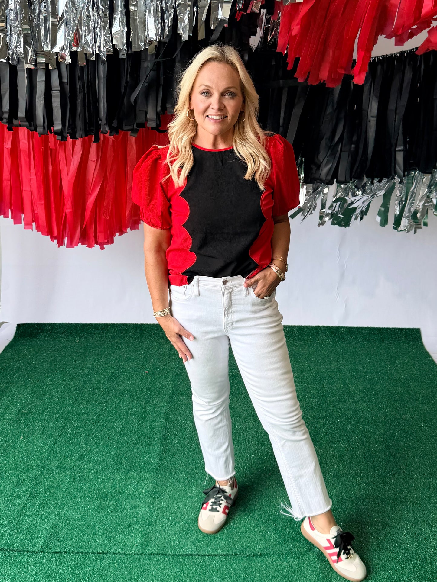 Wave scalloped black and red blouse