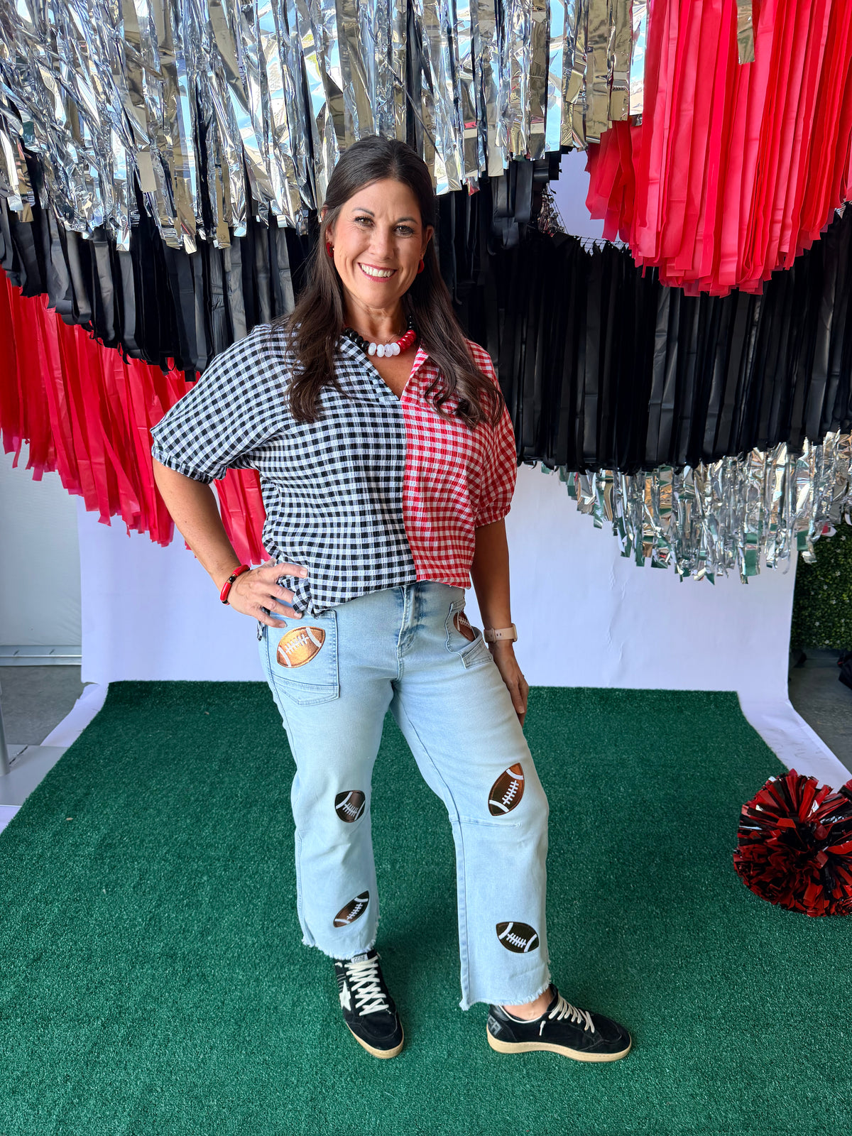 Gingham top black and red