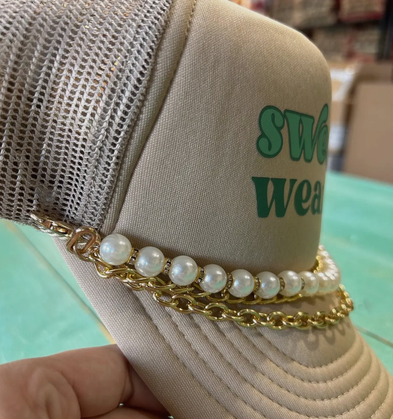 Trucker hat chain triple layer pearl