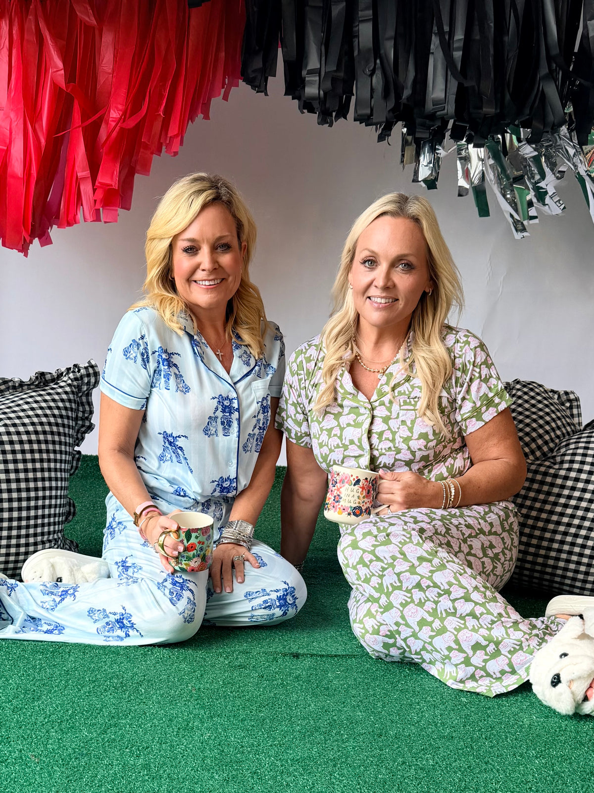 chinoiserie pajamas!  bulldogs blue top