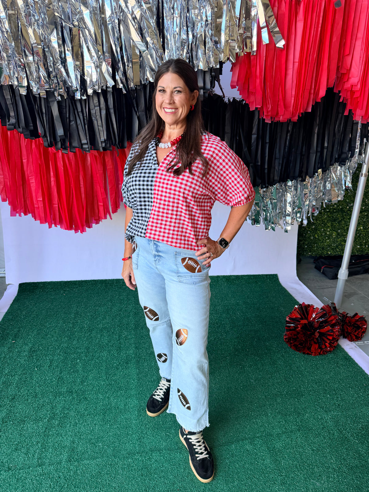Gingham top black and red