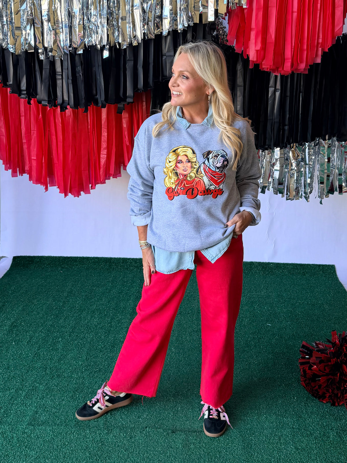 Red vintage straight jeans