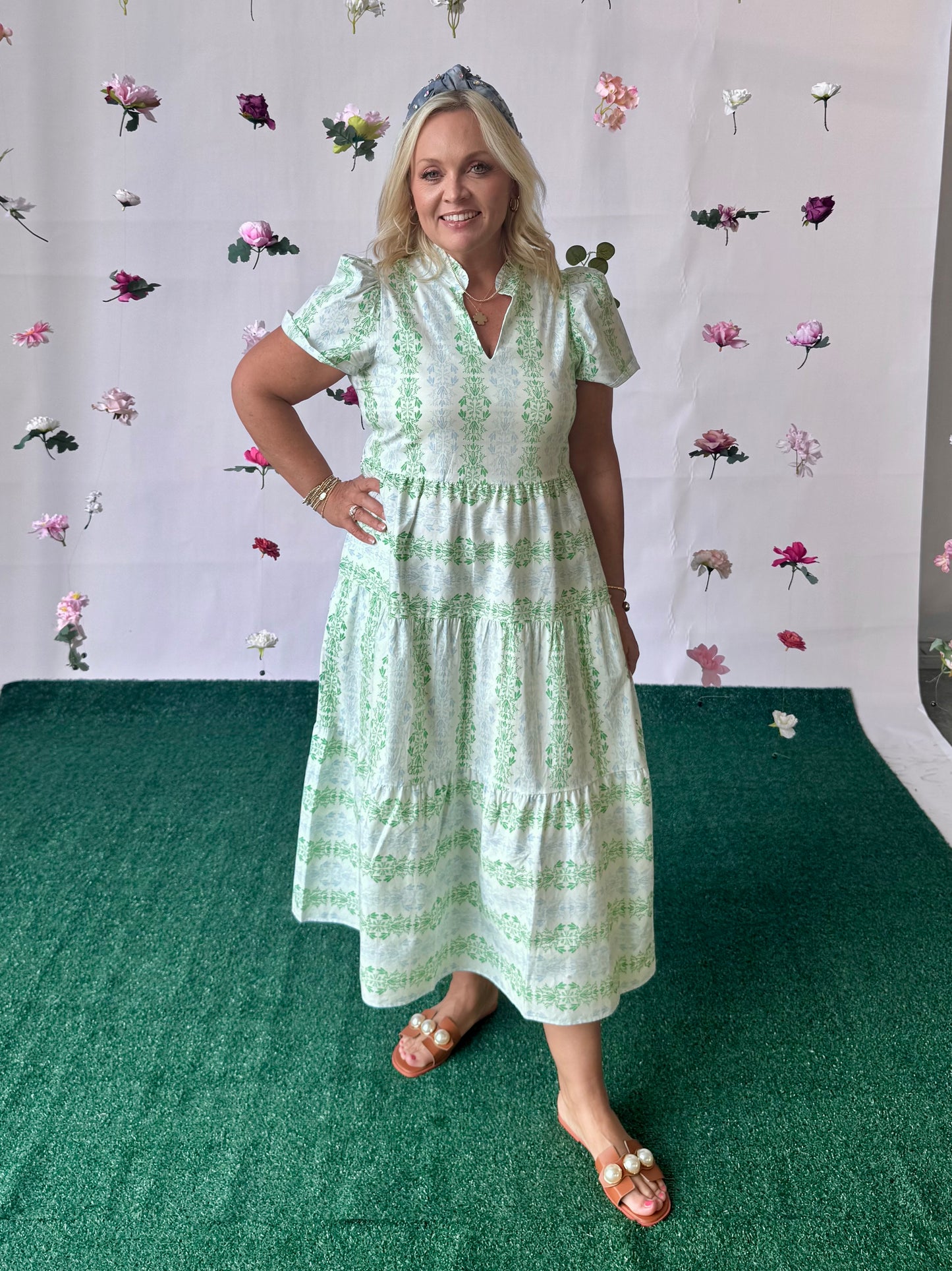 Green and blue and white short sleeve dress up to 2X