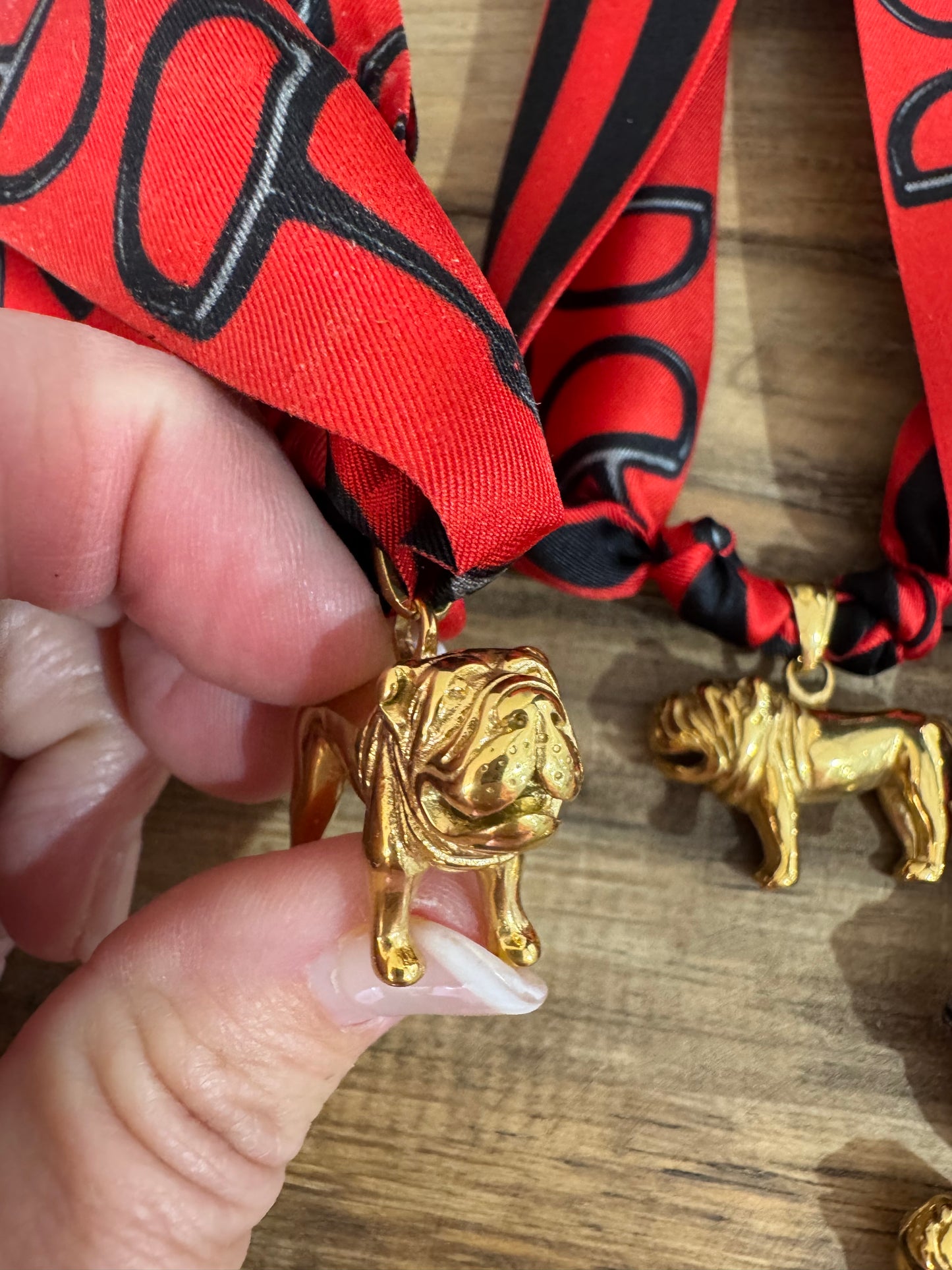 Bulldog scarf necklace