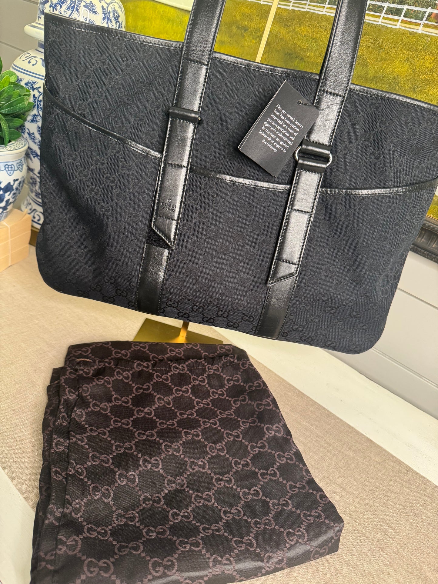 Gucci tote bag black GG canvas monogram pre loved