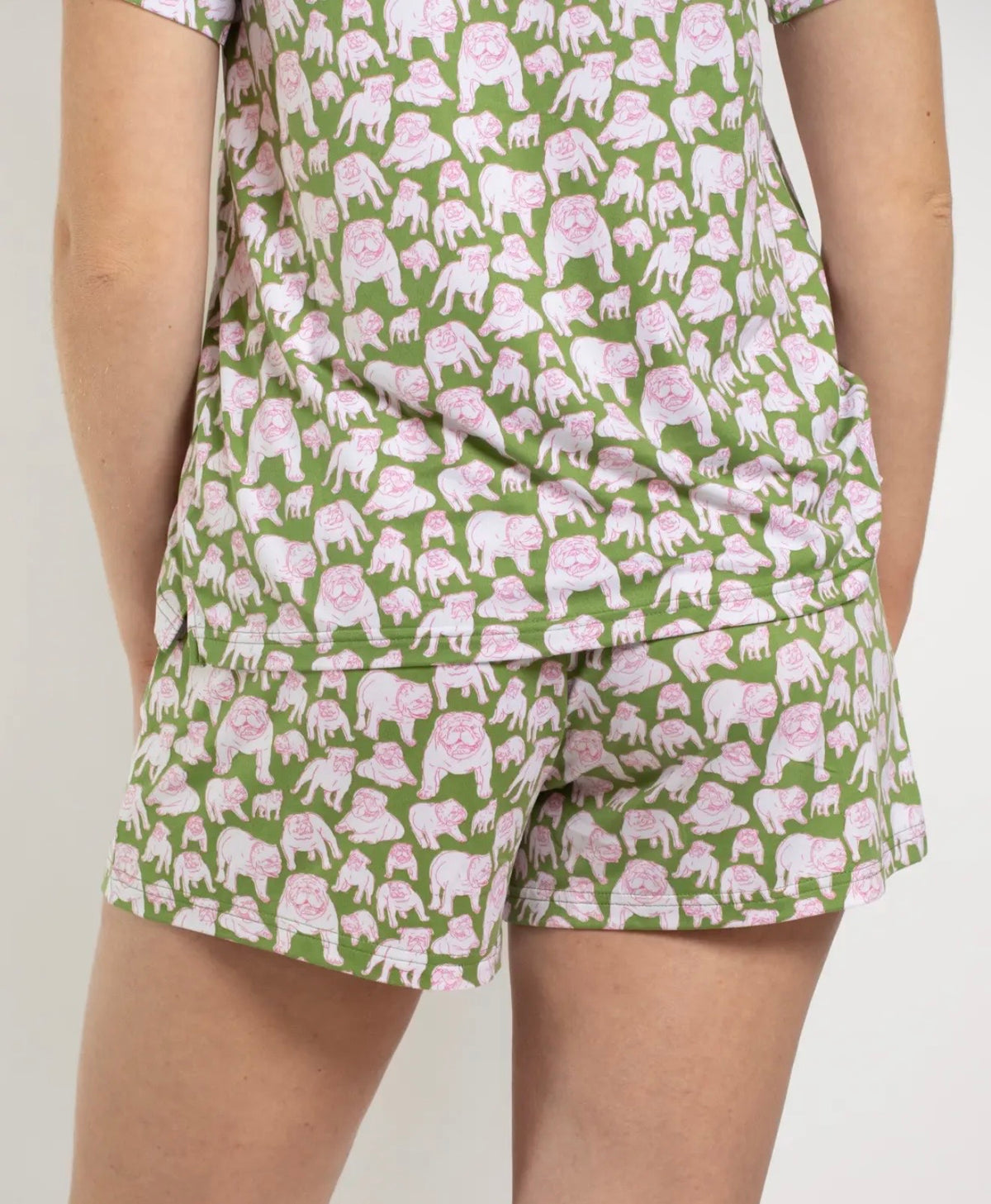 Sleep shorts green and pink bulldog