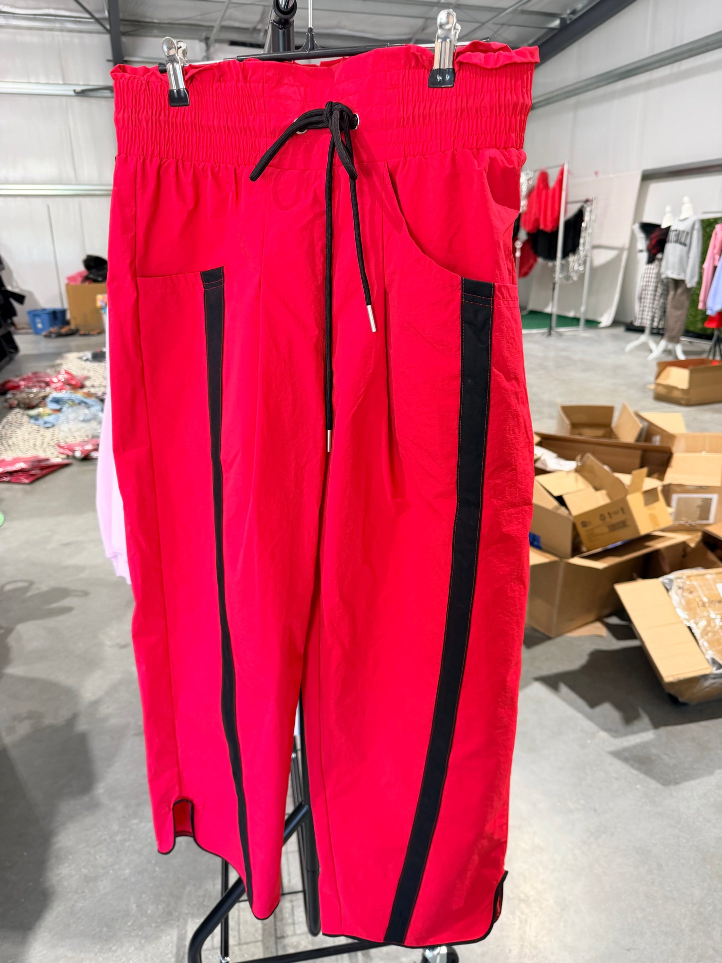 Sporty running  pant style black and red