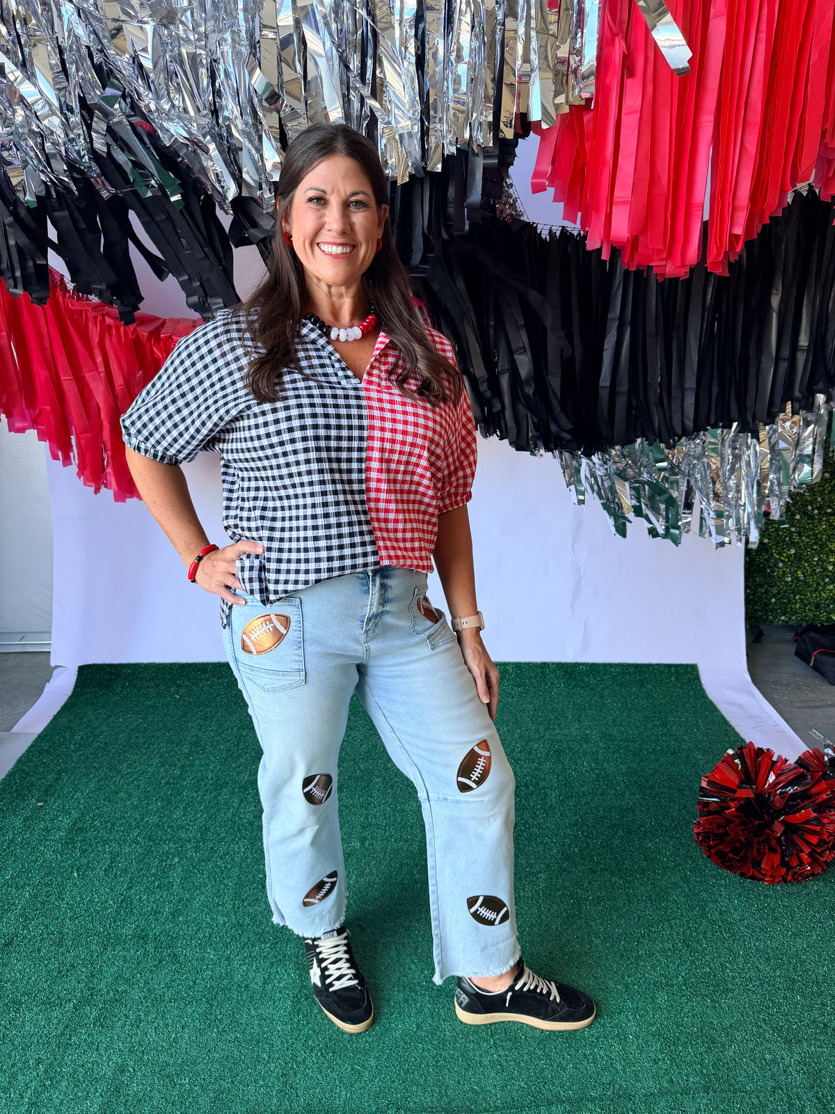 Gingham top black and red