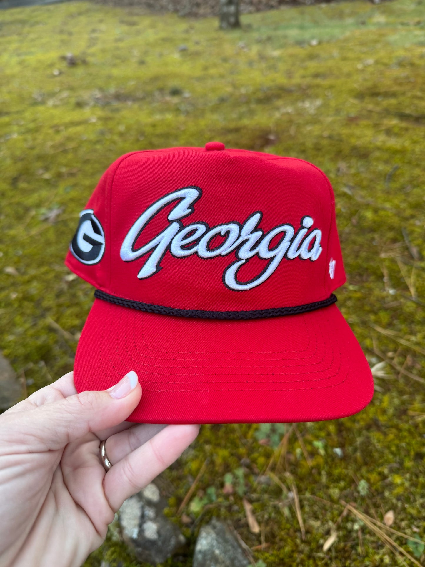 Georgia embroidered licensed hat with rope