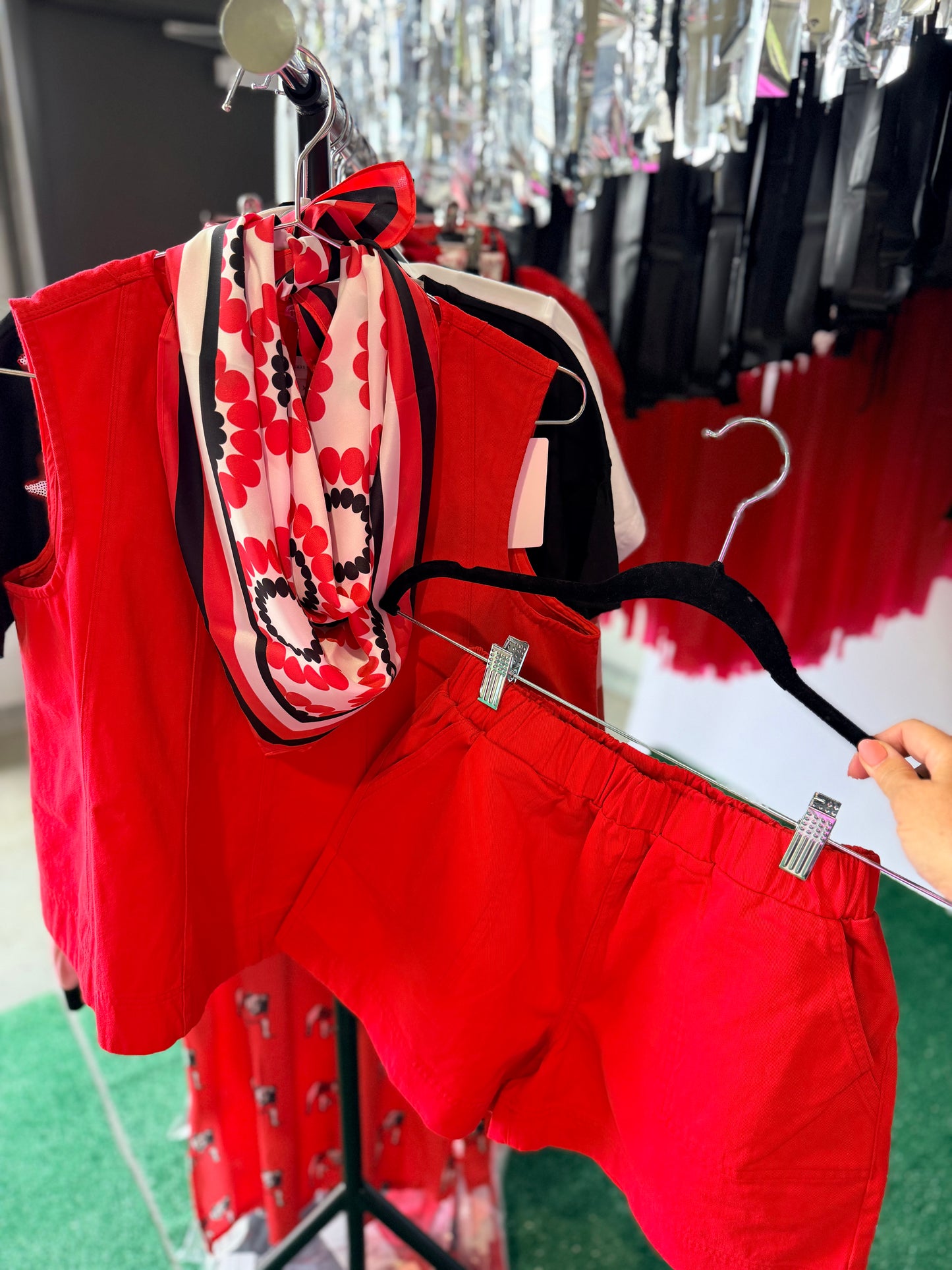 Red set