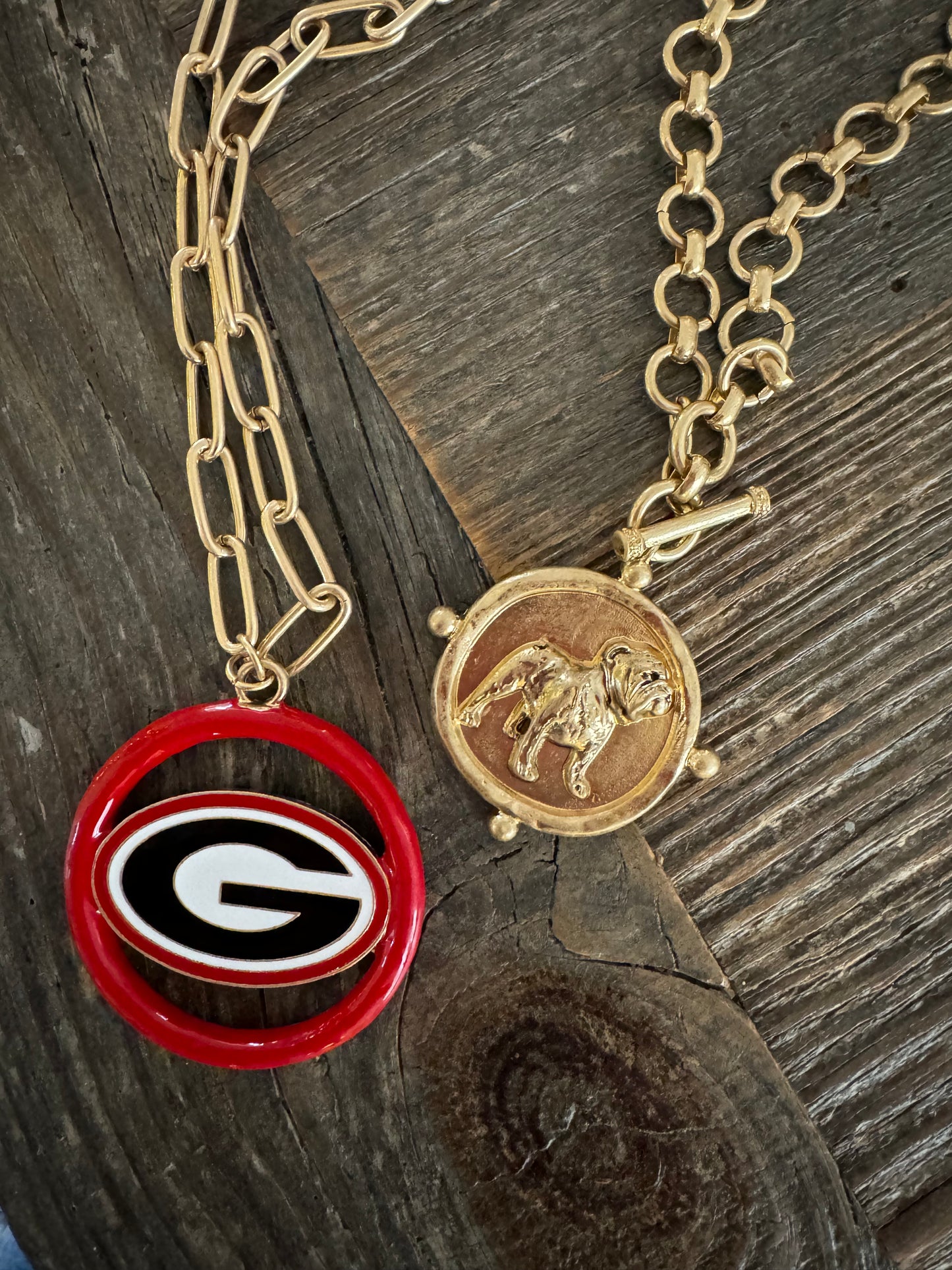 Georgia bulldogs logo medallion necklace large