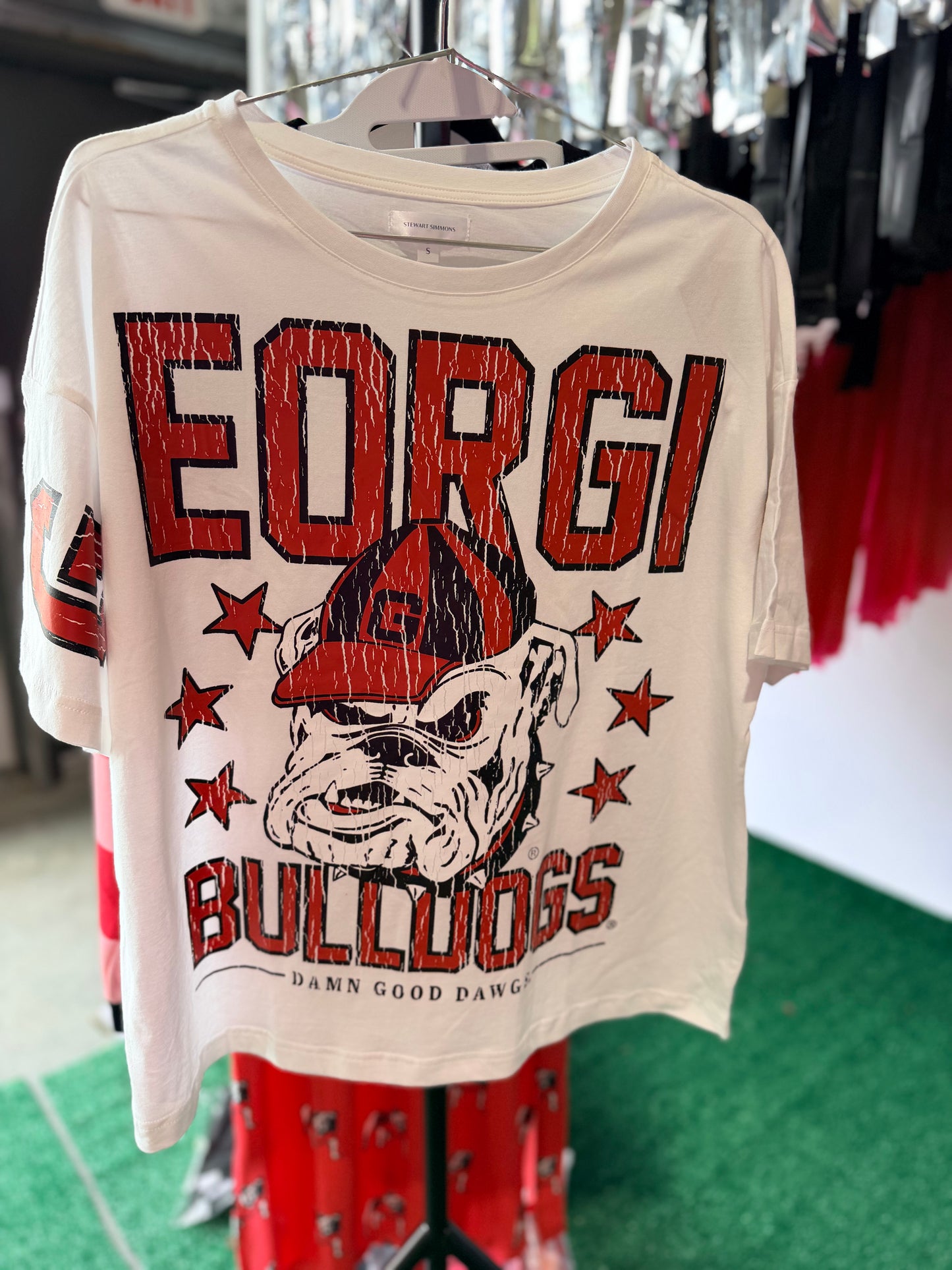 Oversized licensed tee Georgia bullodgs