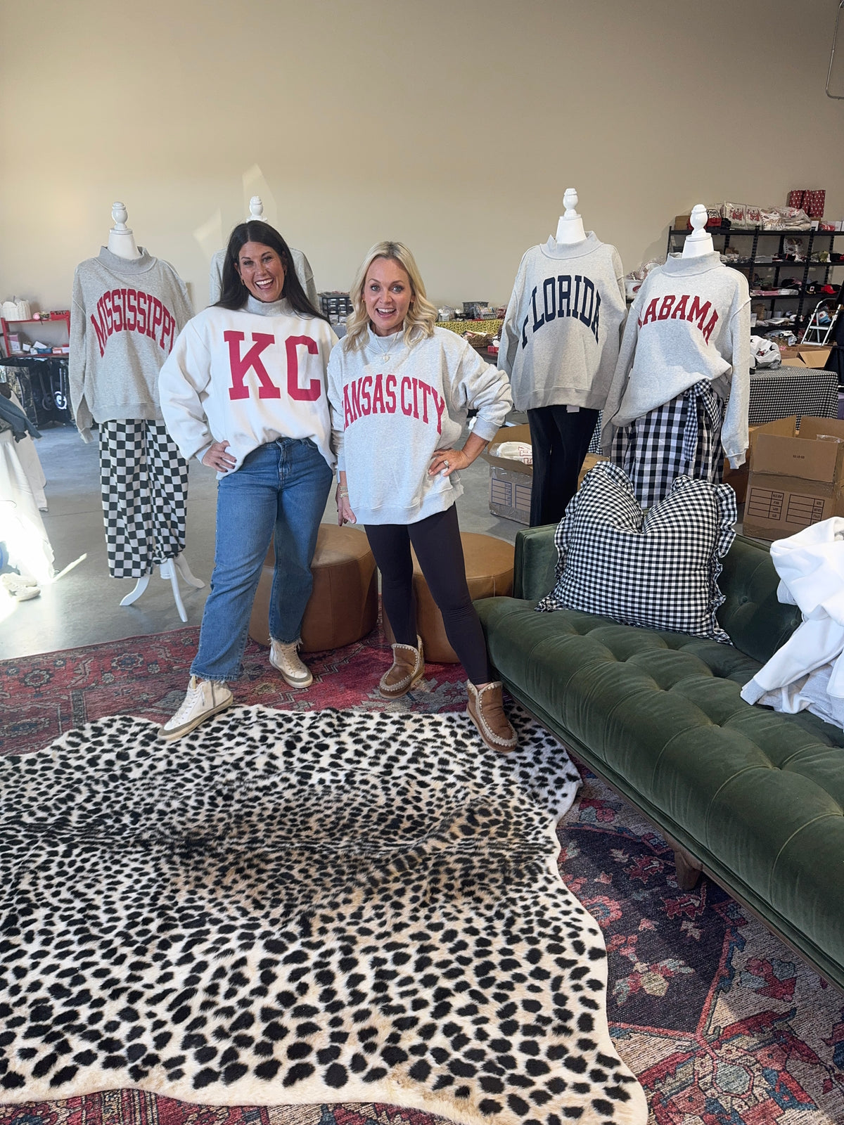 Oversized mock neck reversible Kansas City