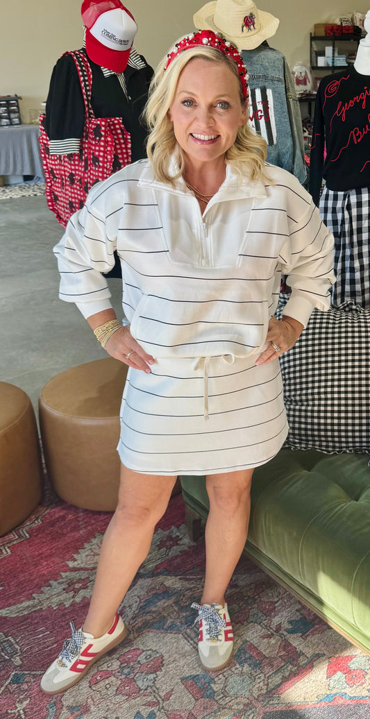 Active wear scuba stripe quarter zip top up to plus size