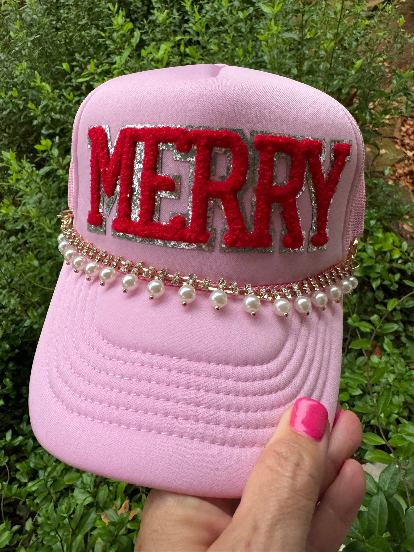 Pink Christmas hat with Merry Patch ( trucker chain sold separately)