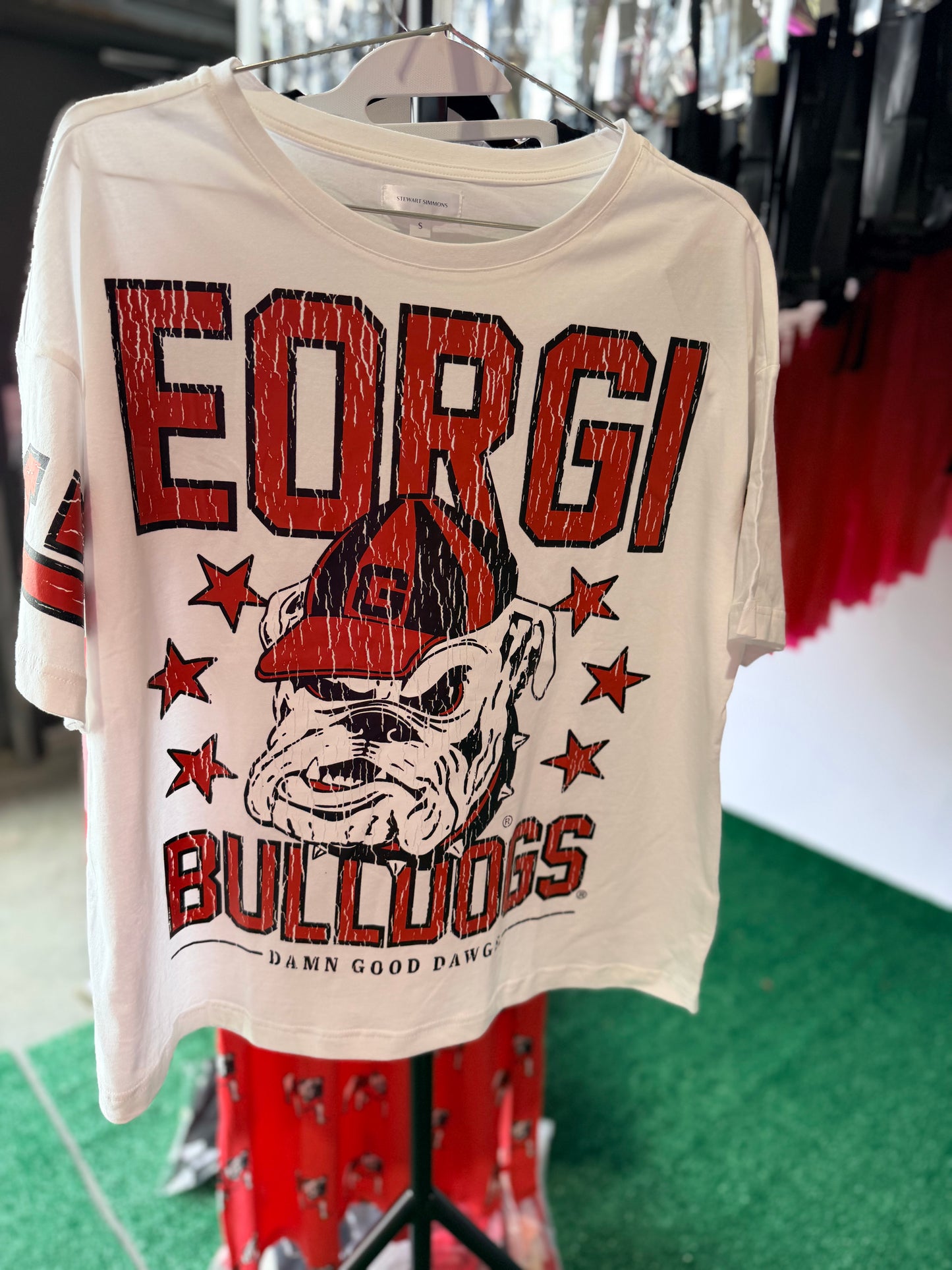 Oversized licensed tee Georgia bullodgs