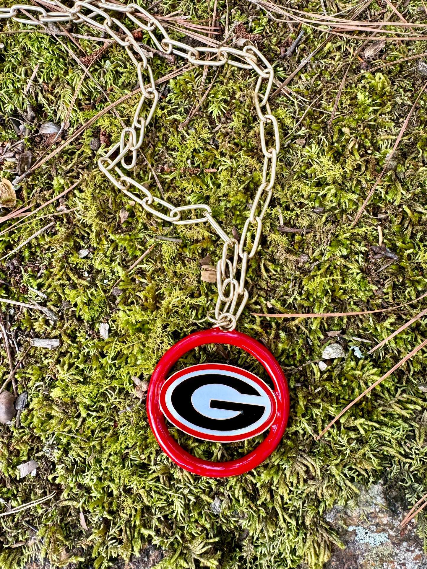 Georgia bulldogs logo medallion necklace large