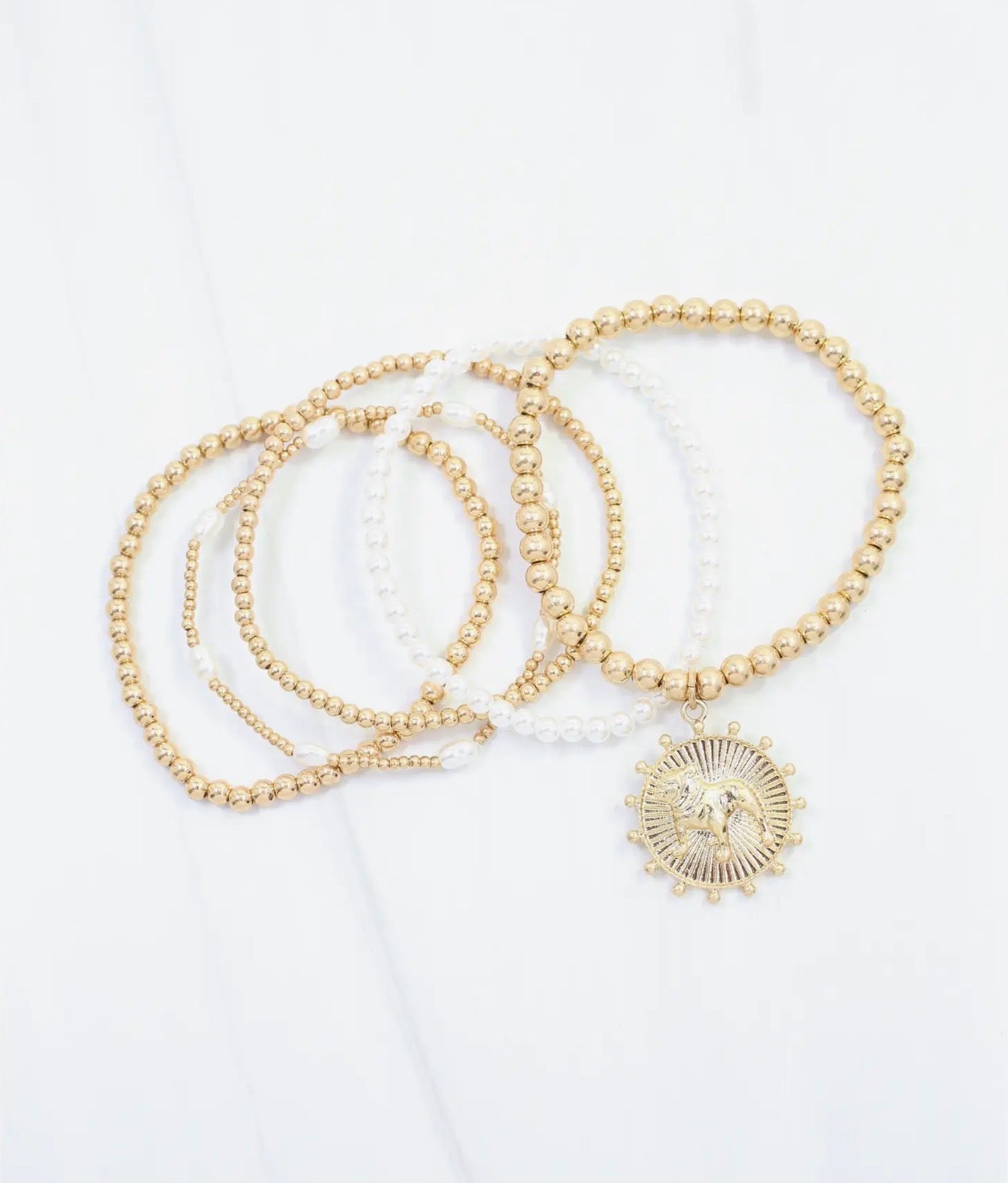 Set of stretchy bracelets  with bulldog