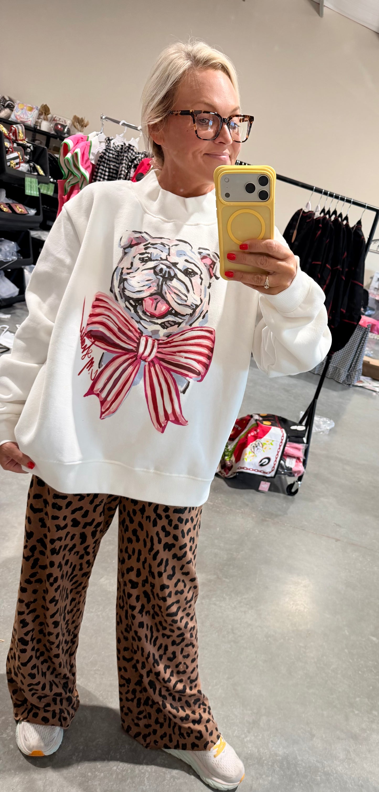 Bulldog mock neck one size!