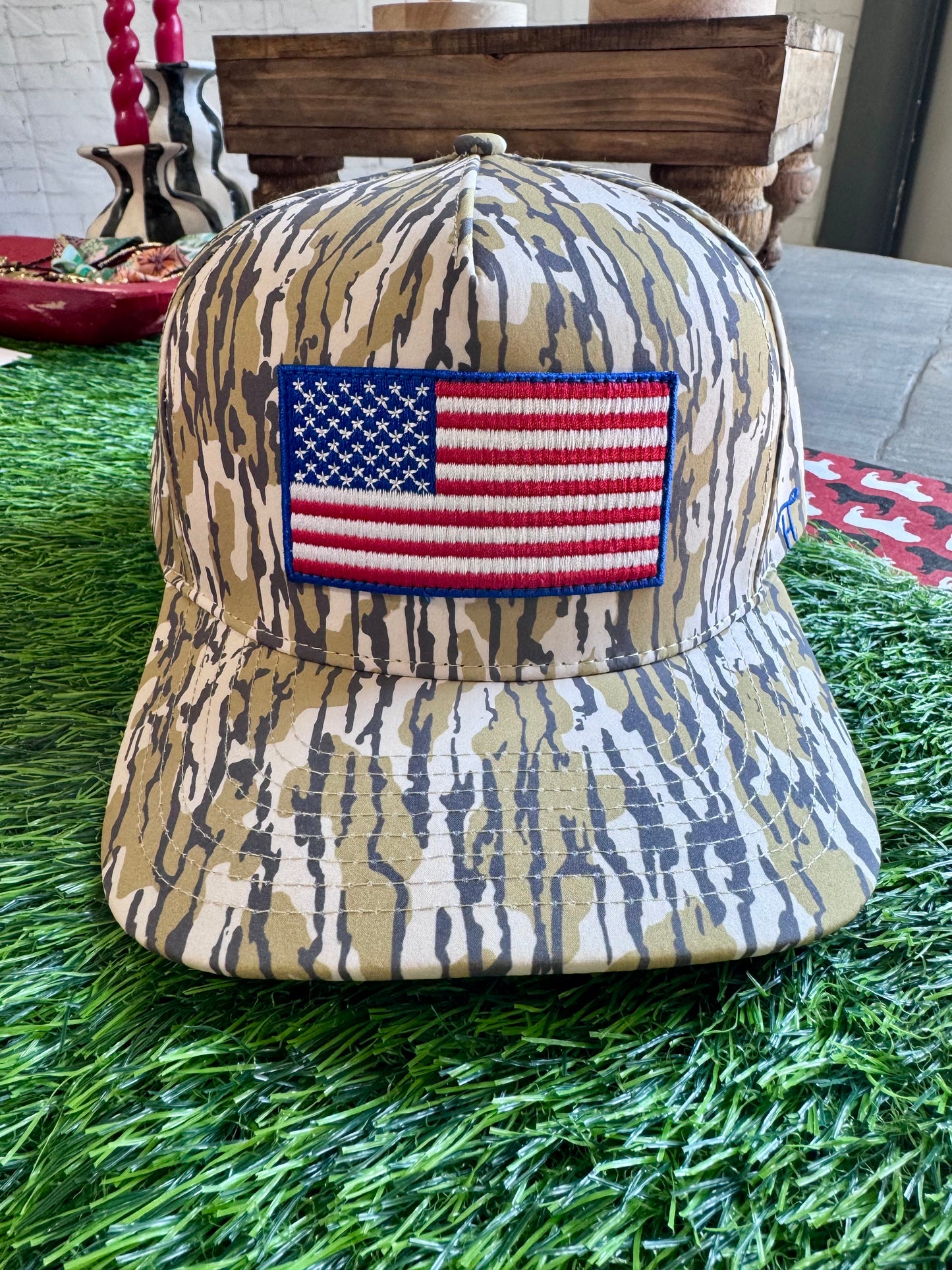 Camo flag embroidered hat