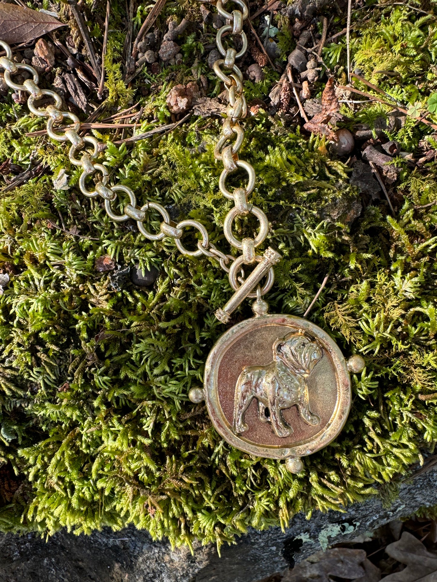 Standing dog medallion necklace