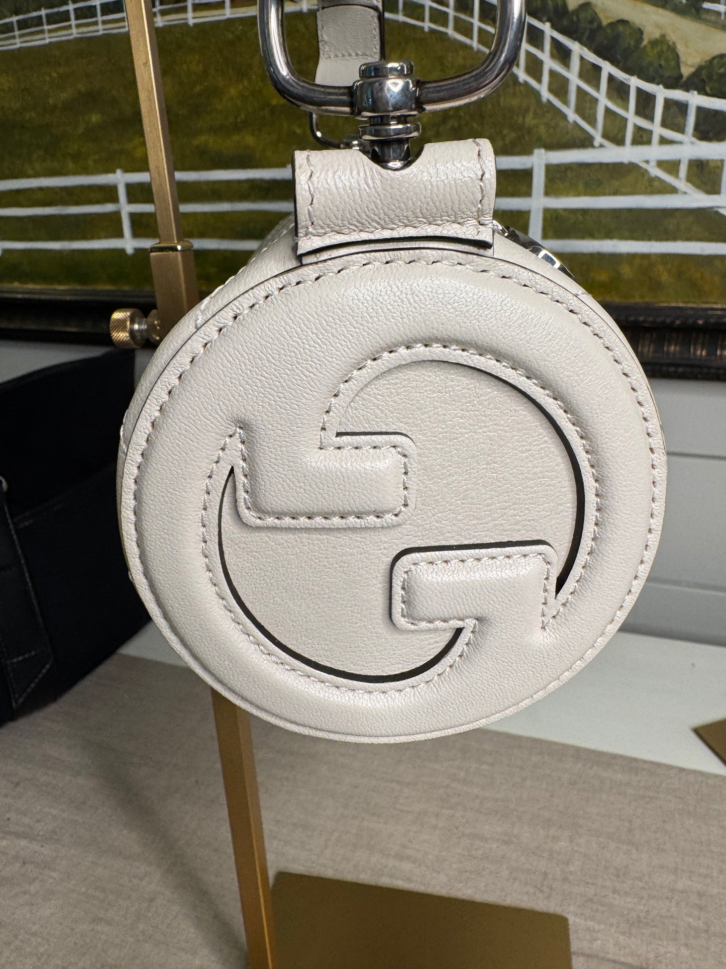 Gucci blonde shoulder bag beige off white cream color pre loved