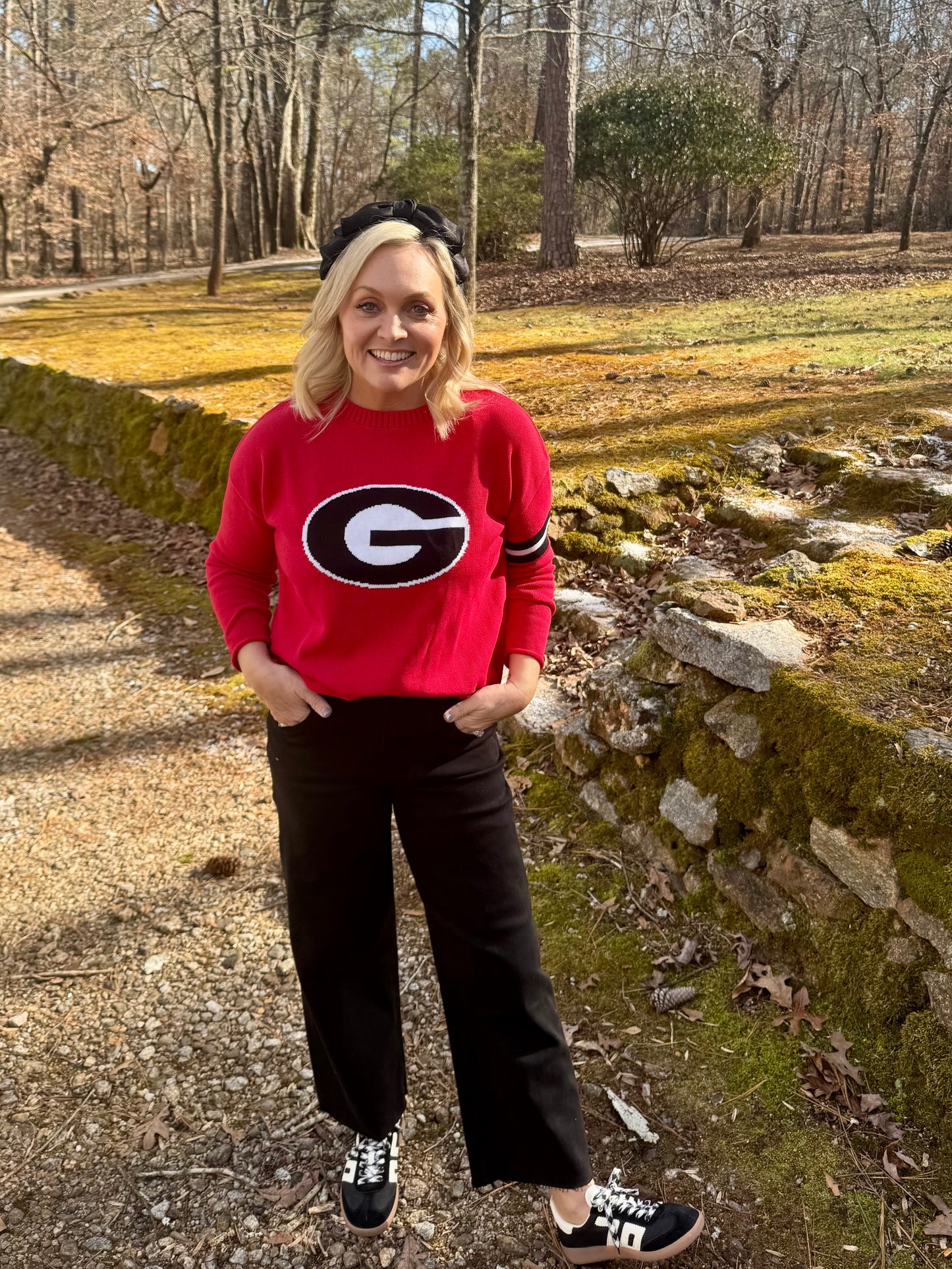 Licensed knit light  weight dawgs sweater